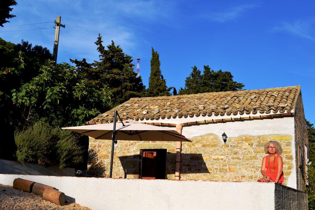 Casa Nel Vigneto Erice Konuk evi Dış mekan fotoğraf