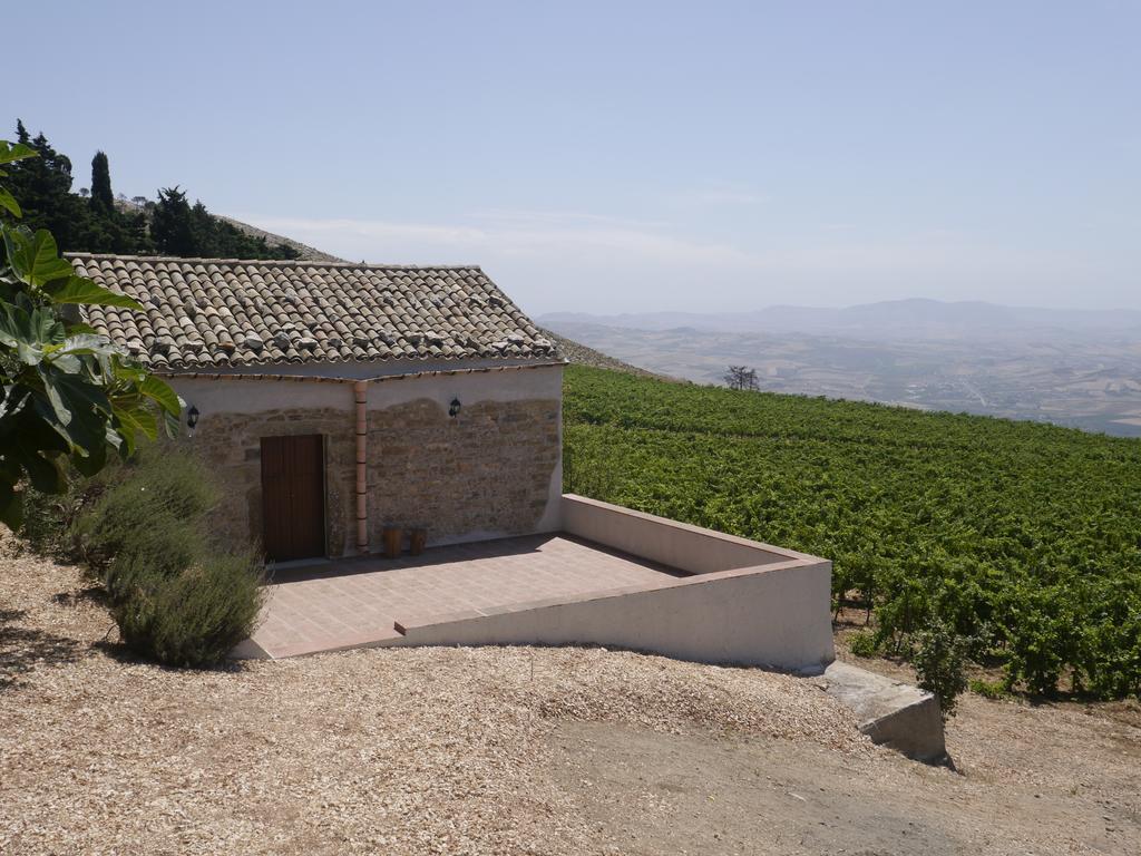 Casa Nel Vigneto Erice Konuk evi Dış mekan fotoğraf
